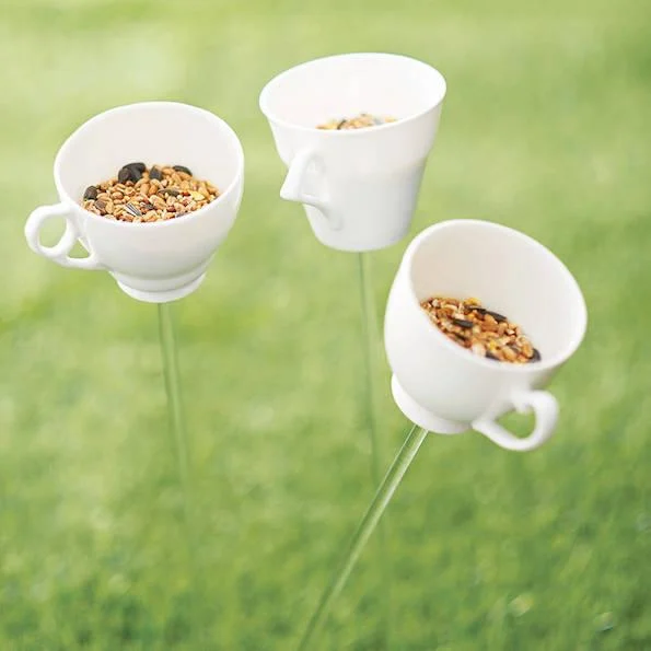 Bird feeder from broken teacups
