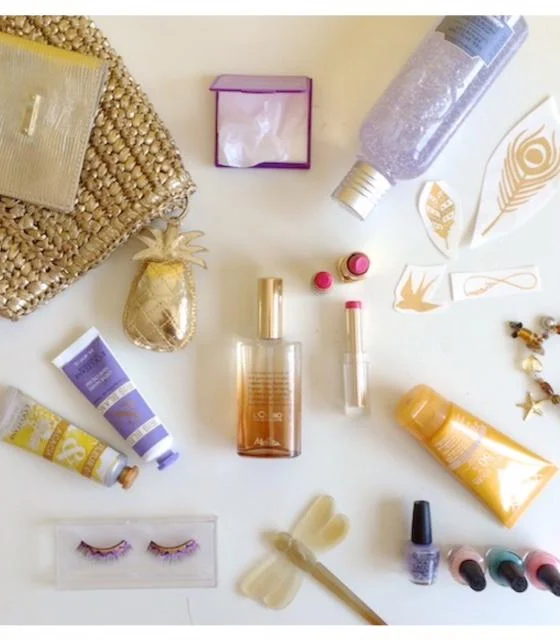 Poletna torbica lepotil