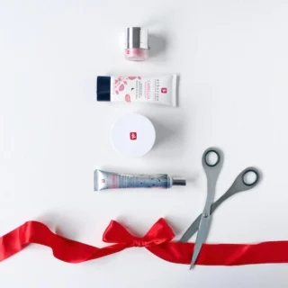 Pomladna manikira Dior