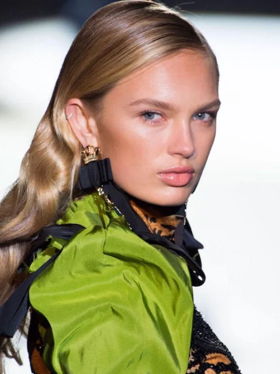 Pantone barva leta 2017 je …