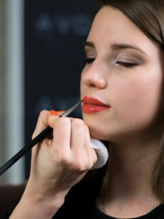 Preskušam prva: nova ličila Avon Mark