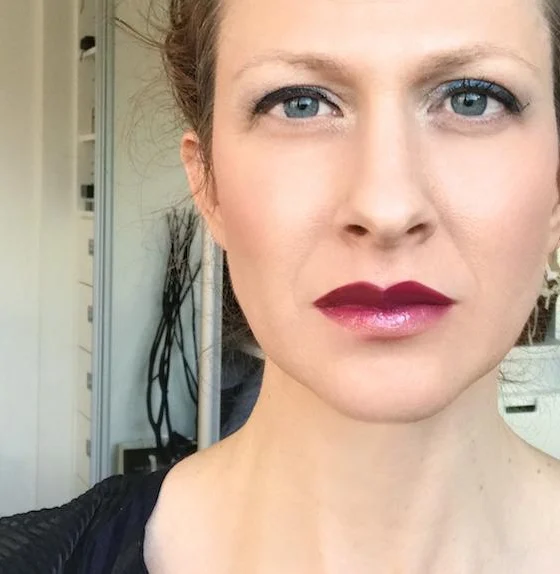 Vse o ombre ustnicah