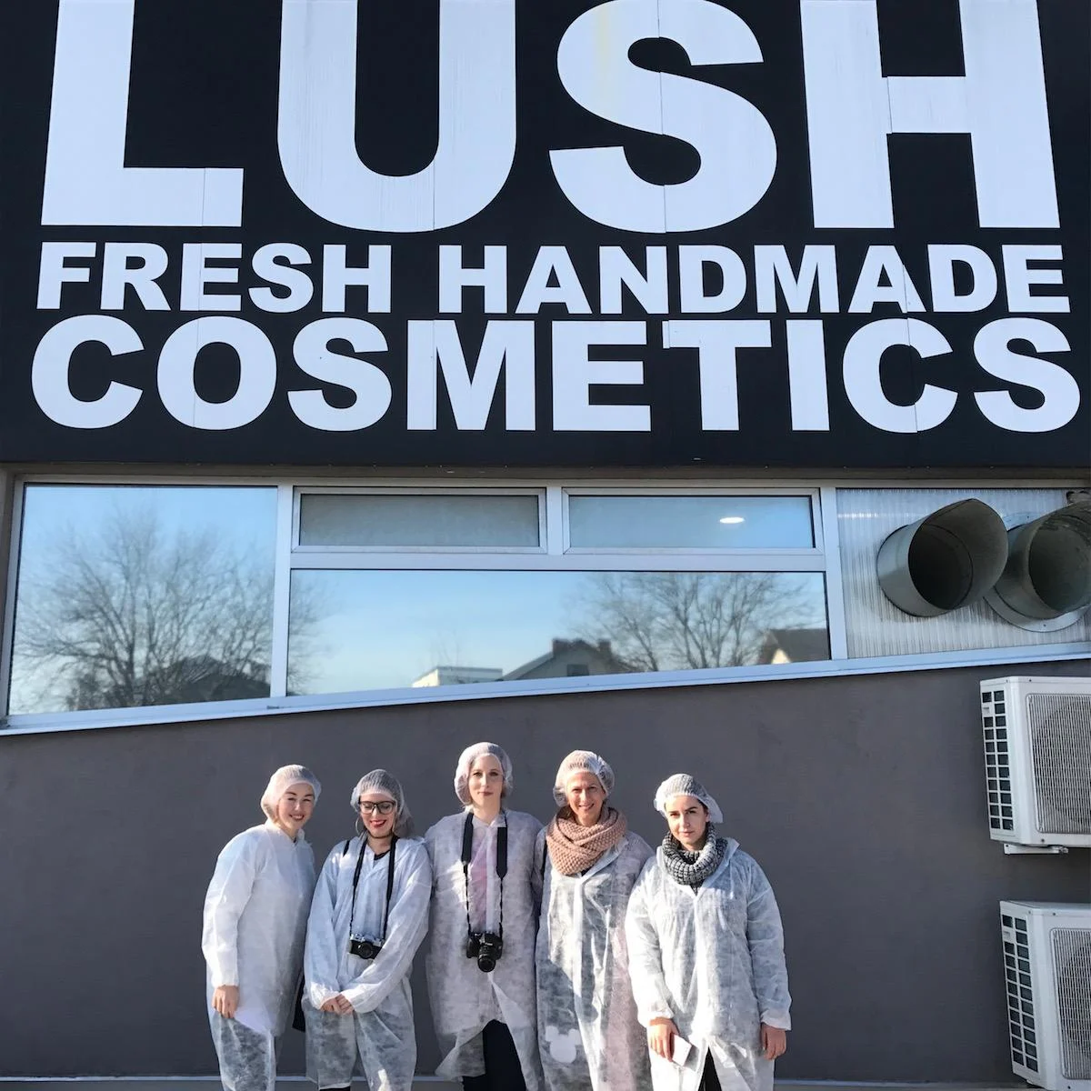 VIDEO: How it’s made … Lush Bath Bombs
