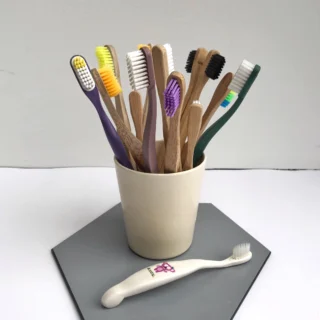 Rdeča sreča: češnje in jagode v lepoti in modi