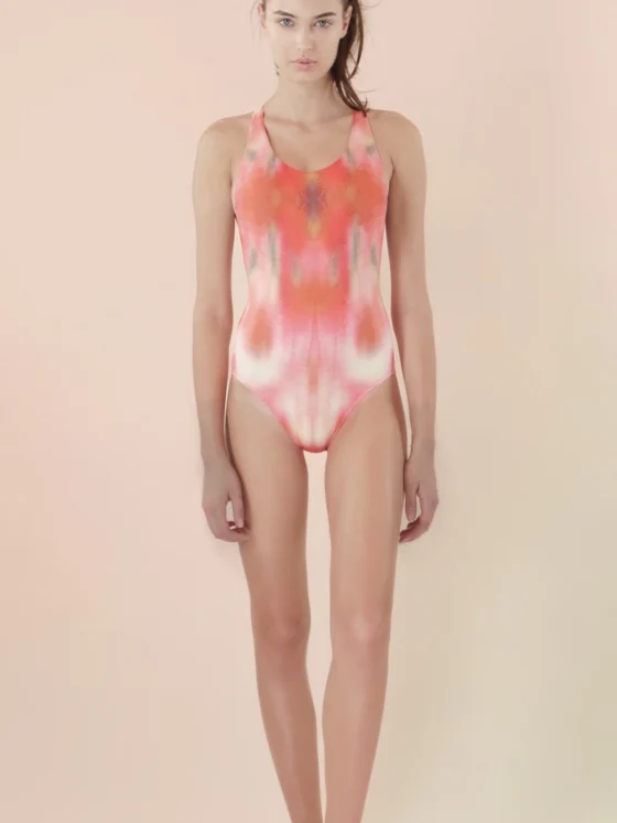 Trajnostno: barva leta 2019 v modi, lepoti in dodatkih za dom