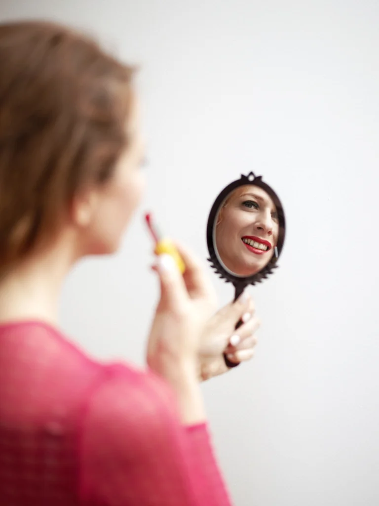 najlepša rdeca sminka loccitane nika veger beautyfullblog (3)