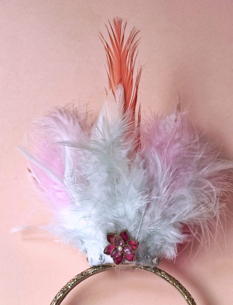 pustni kostum DIY flamingo otroški beautyfull blog nika veger krona naredi sam