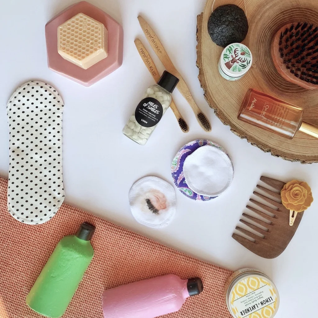 trajnosten nacin zivljenja eko bio kozmetika lesene ščetke