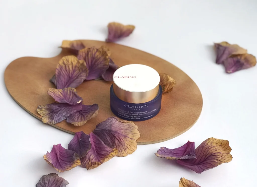 clarins maska vijoličasta vijola kozmetika nika veger beautyfull blog extreme firming takoj pomladi
