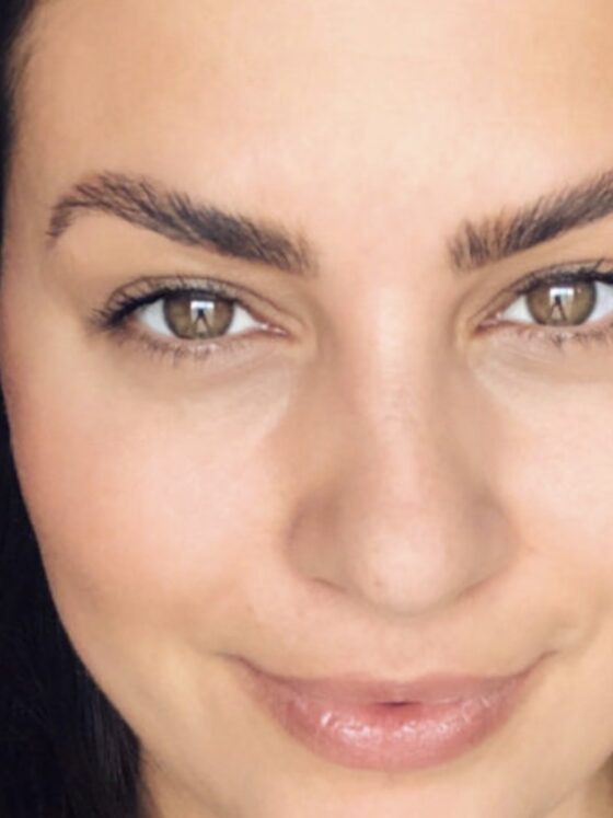 Laminacija, obstojno oblikovanje razmršenih obrvi