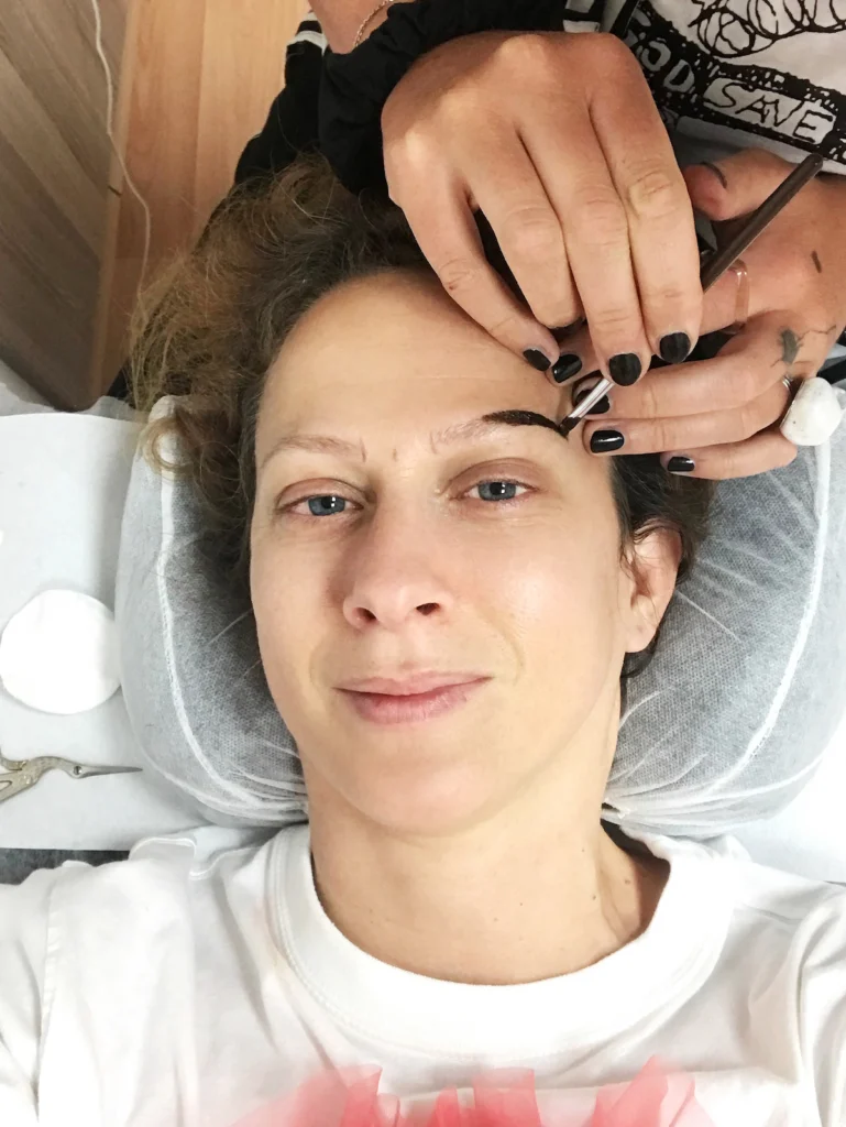 oblikovanje obrvi kana lux brows beautyfull blog nika veger 