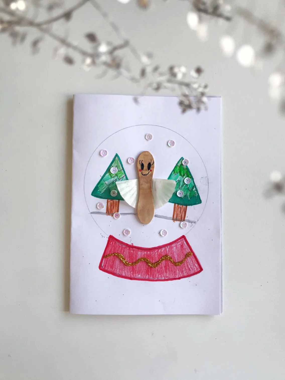 DIY: Voščilnica kot čarobna snežna krogla