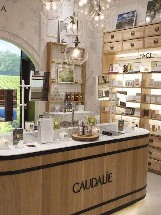 CAUDALIE: Luksuzna trajnostna znamka naravne kozmetike