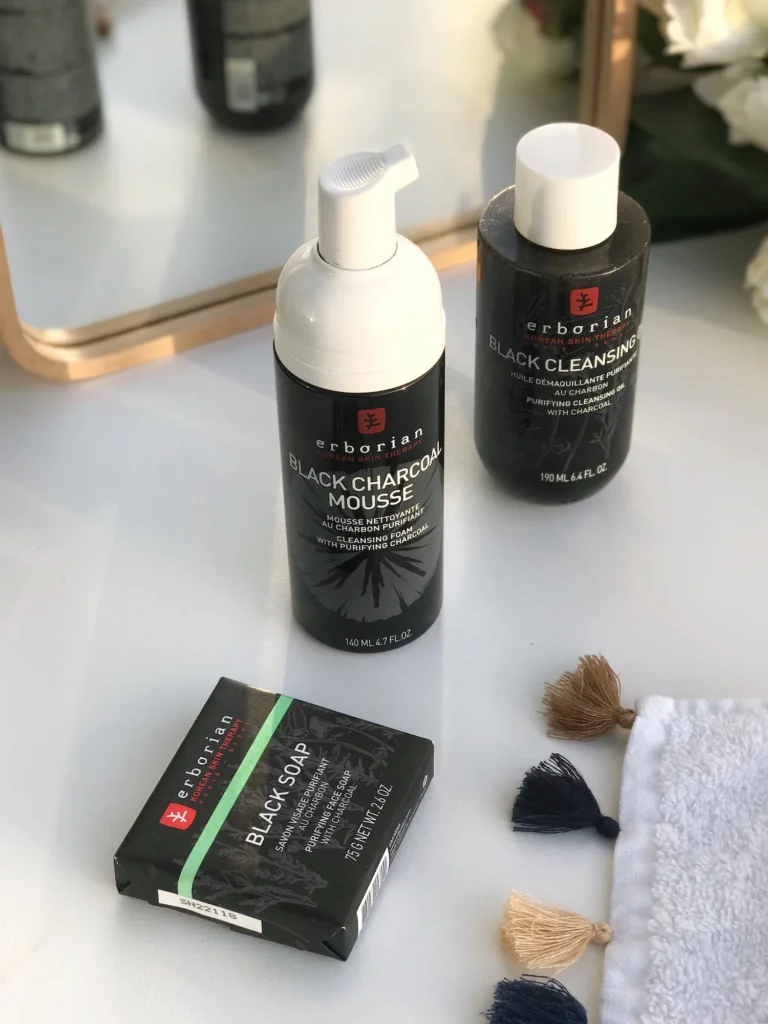 oglje črna linija erborian vsa čistila nika veger beautyfull blog