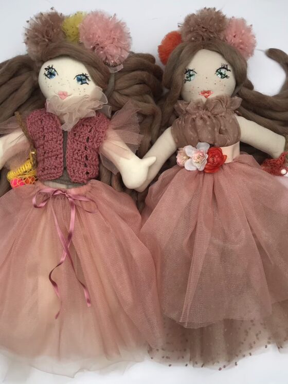 To je moja prva Unicefova punčka iz cunj