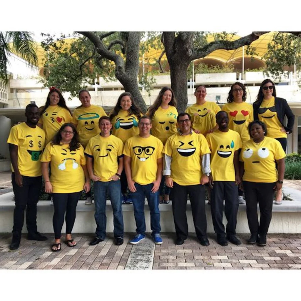 emoji diy kostum uciteljica