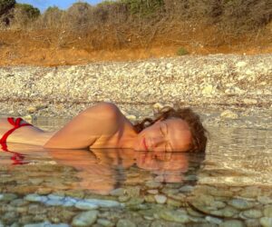 nika veger erborian glass skin