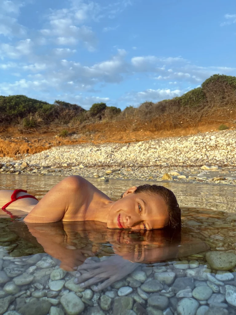 erborian glass skin super hero ocena nika veger beautyfull blog 