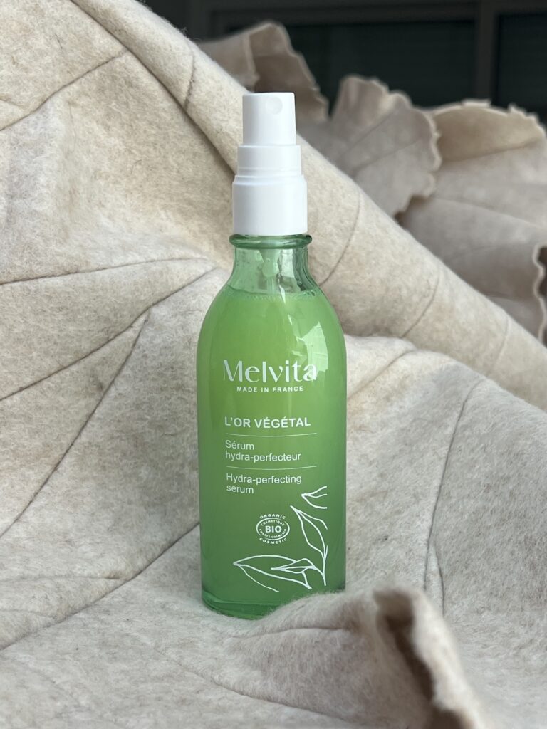 kislionski serum za telo jagodna koža suha koža rešitev melvita lor vegetale ocena jagodna koža nika veger beautyfull blog