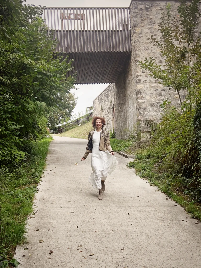 second hand obleka 2nd chance nika veger beautyfull blog