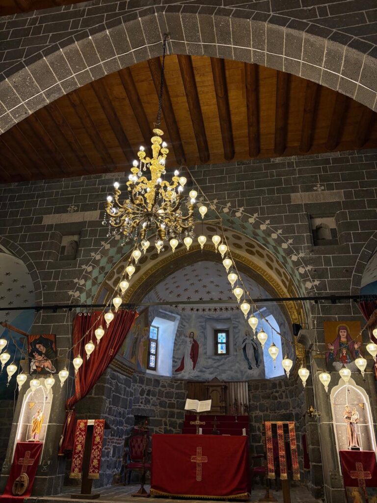 anatolija Mar Petyun Kilisesivzhodna turcija mezopotamija popotniski blog itinerari rebeka rania balbey beautyfull blog
