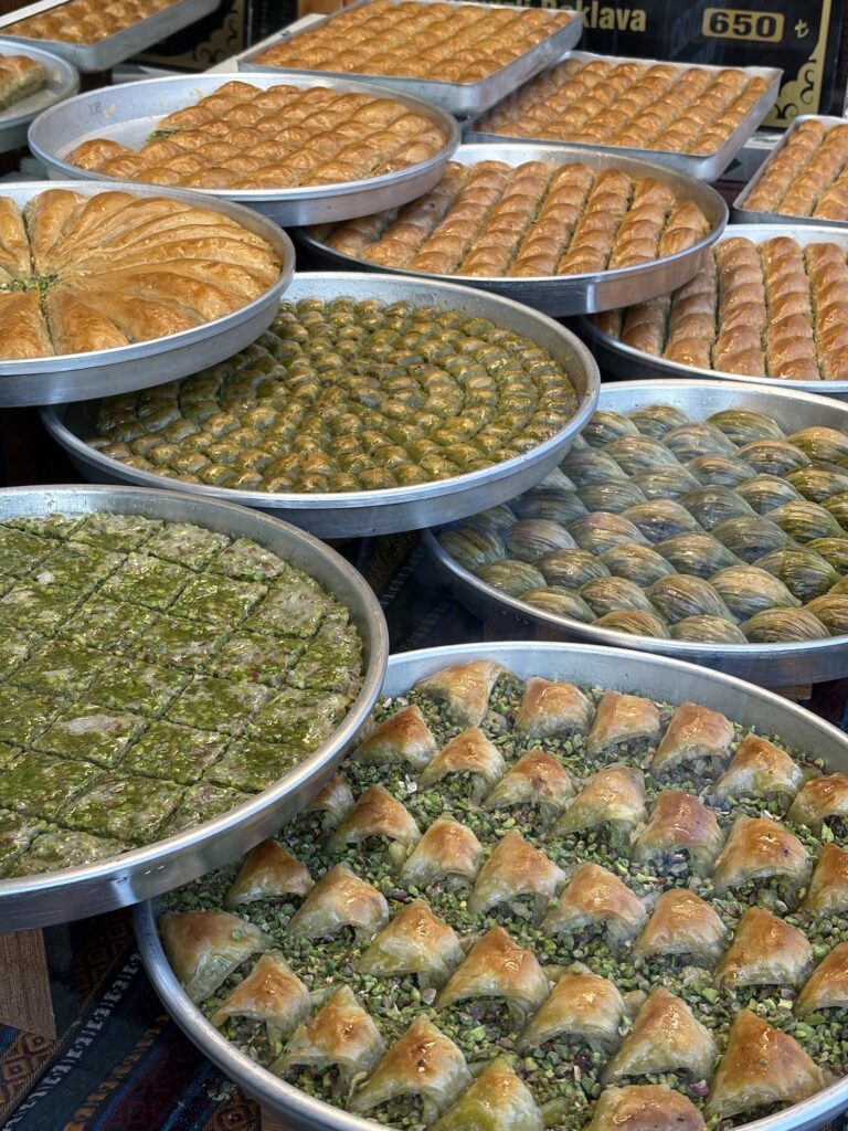 anatolija baklave pistacija vzhodna turcija mezopotamija popotniski blog itinerari rebeka rania balbey beautyfull blog