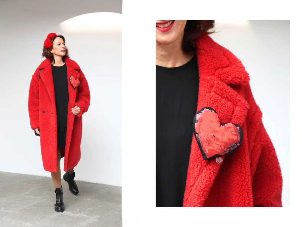 broška srce maja štamol second hand oblačila max mara plašč teddy rdeč 2nd chance nika veger 