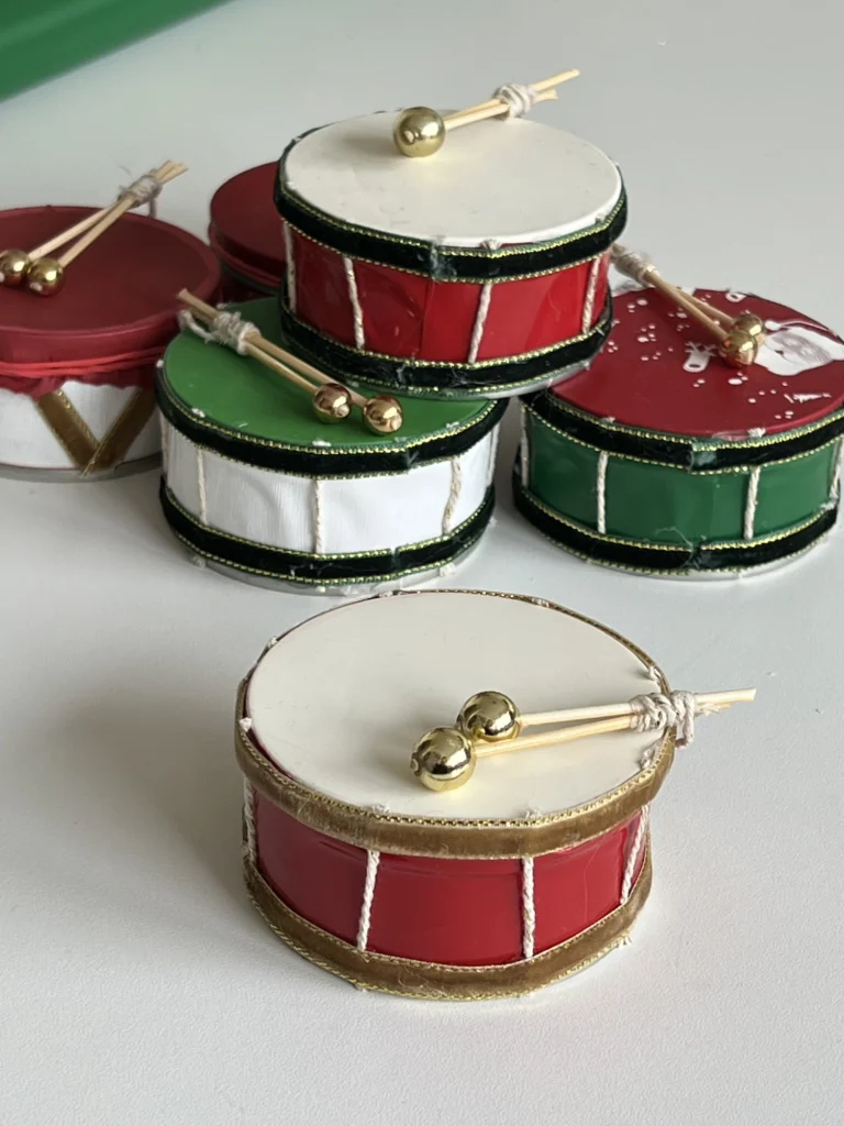 DIY prazničen okrasek iz konzerve tunine Rio Mare nika veger IMG_9516