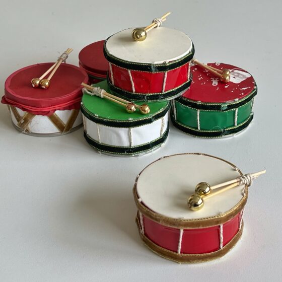 DIY okrasek za jelko iz prazne konzerve tunine