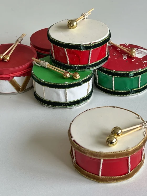 DIY okrasek za jelko iz prazne konzerve tunine