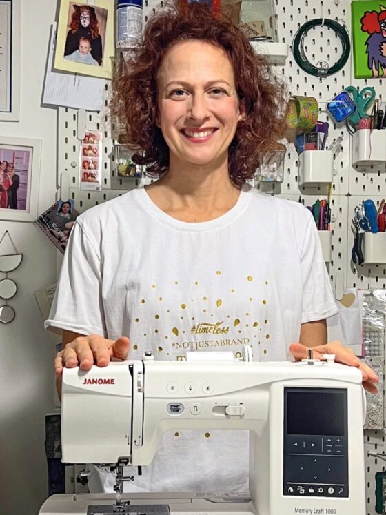 Janome Memory Craft 1000 – mnenje po dveh mesecih uporabe (izkušnja iz prve roke)