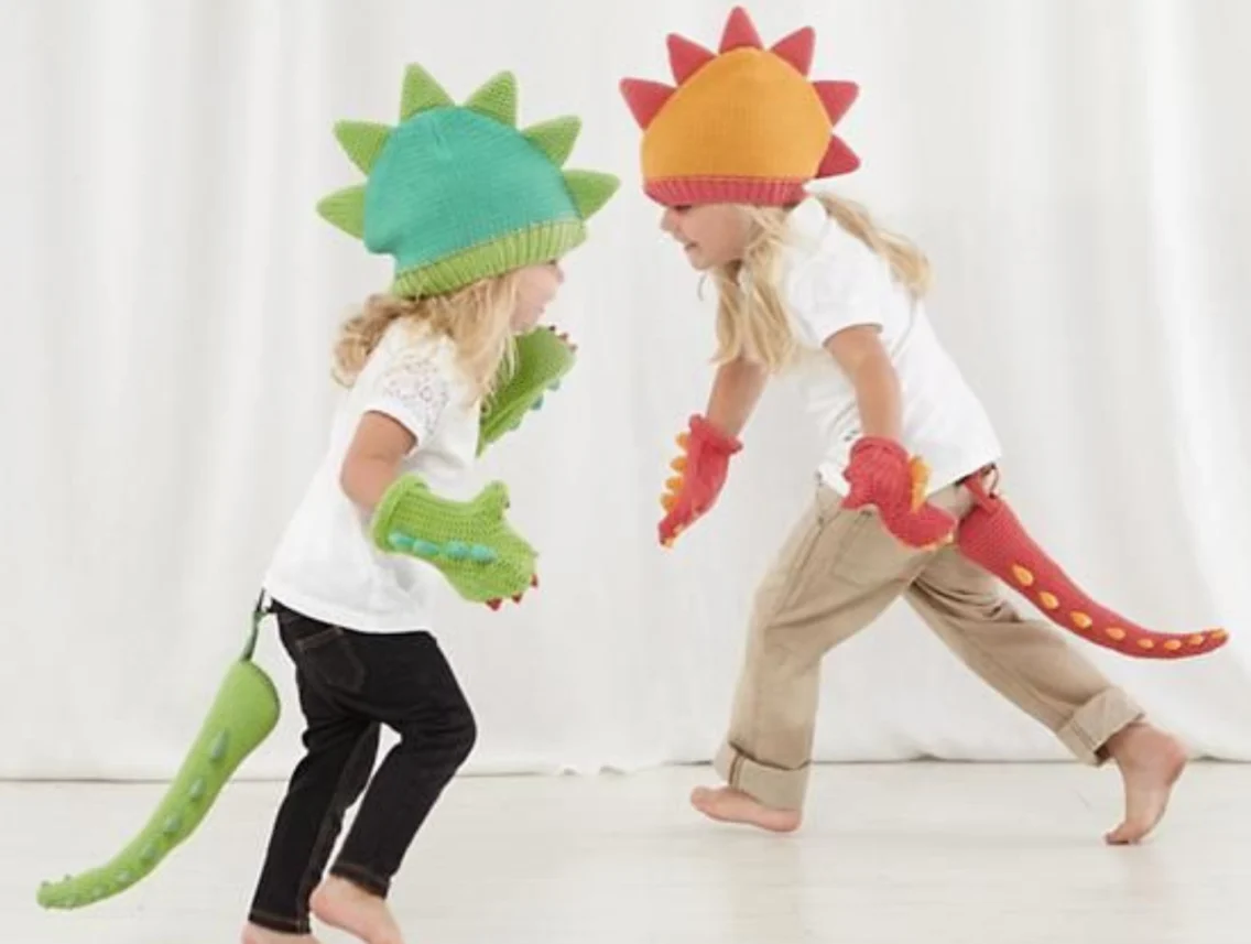 DIY pustni kostum dinozaver 