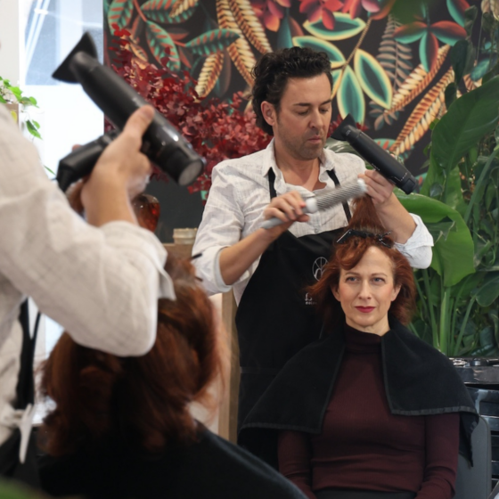 Moja izkušnja s friziranjem v fenirnici  Fenn.si