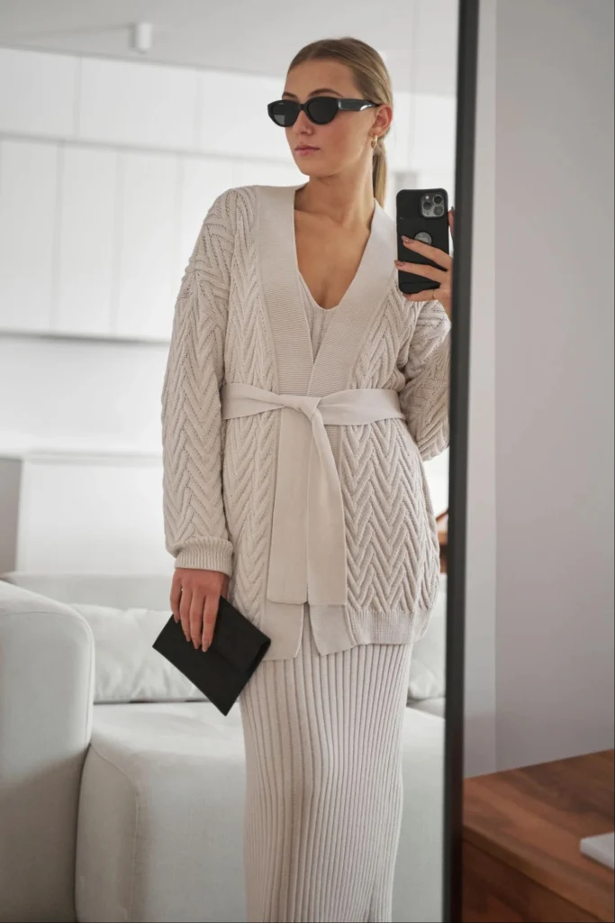 Sustainable knitwear from Mila.Vert made from organic cotton.