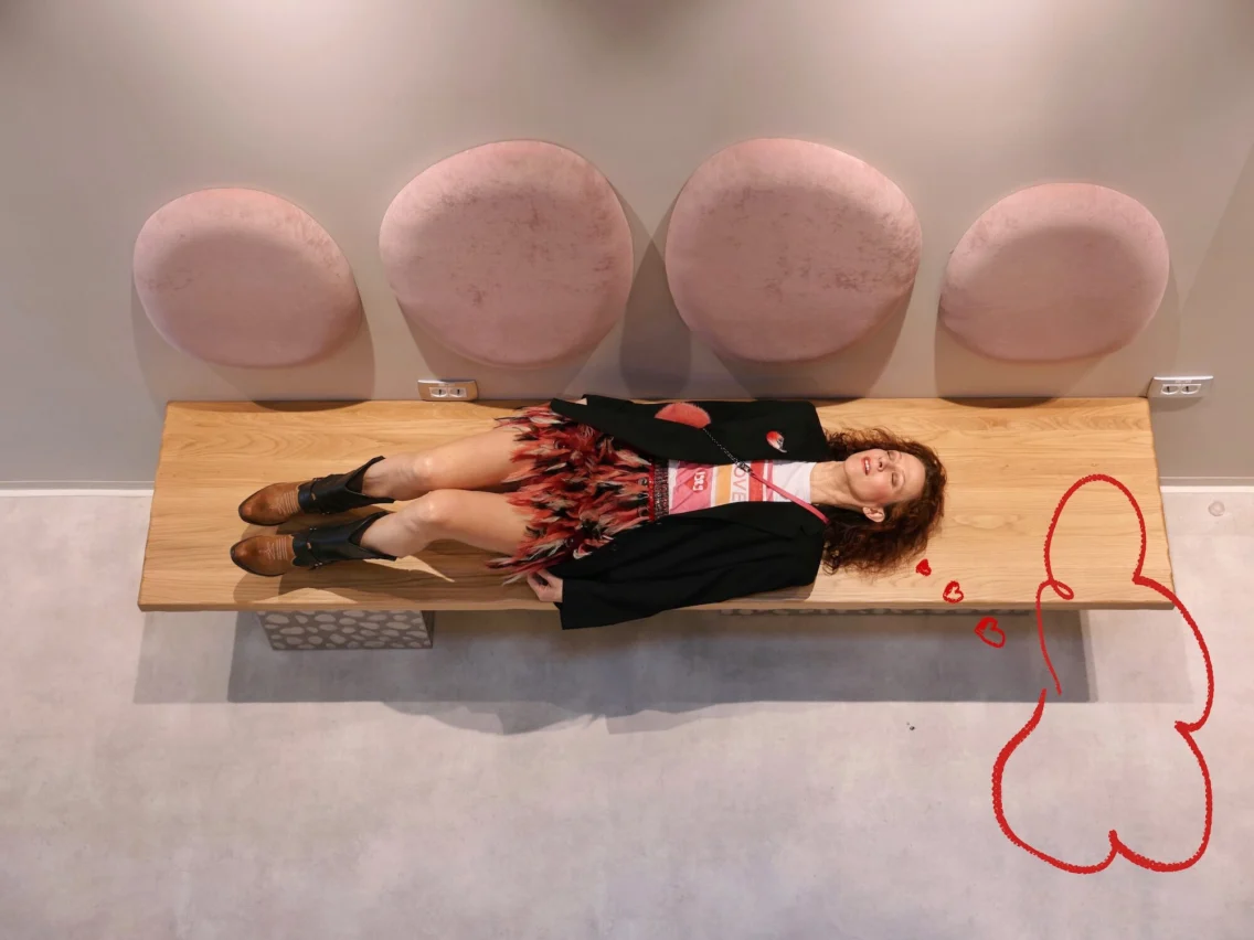 Usnjeni kavbojski škornji, krasen second-hand izbor v 2nd Chance