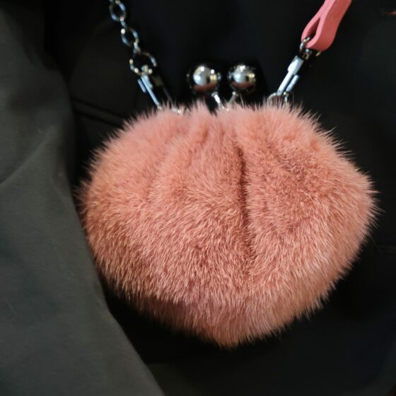 Weekend Max Mara Pasticcino torbica praznuje 10 let