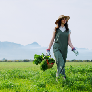 Second-hand torbica Grošelj – modni zaklad iz slovenske modne zgodovine