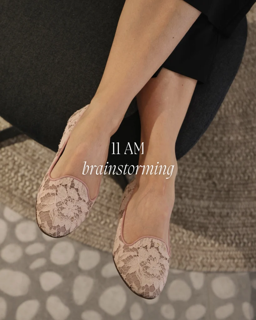 second hand salonarji balerinke s čipko iz butika 2nd chance