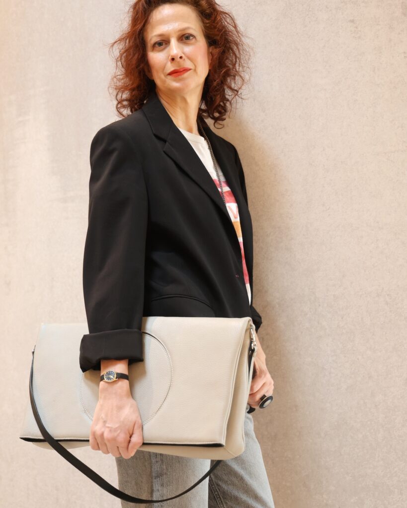 second-hand torbica Grošelj iz butika 2nd Chance Ljubljana