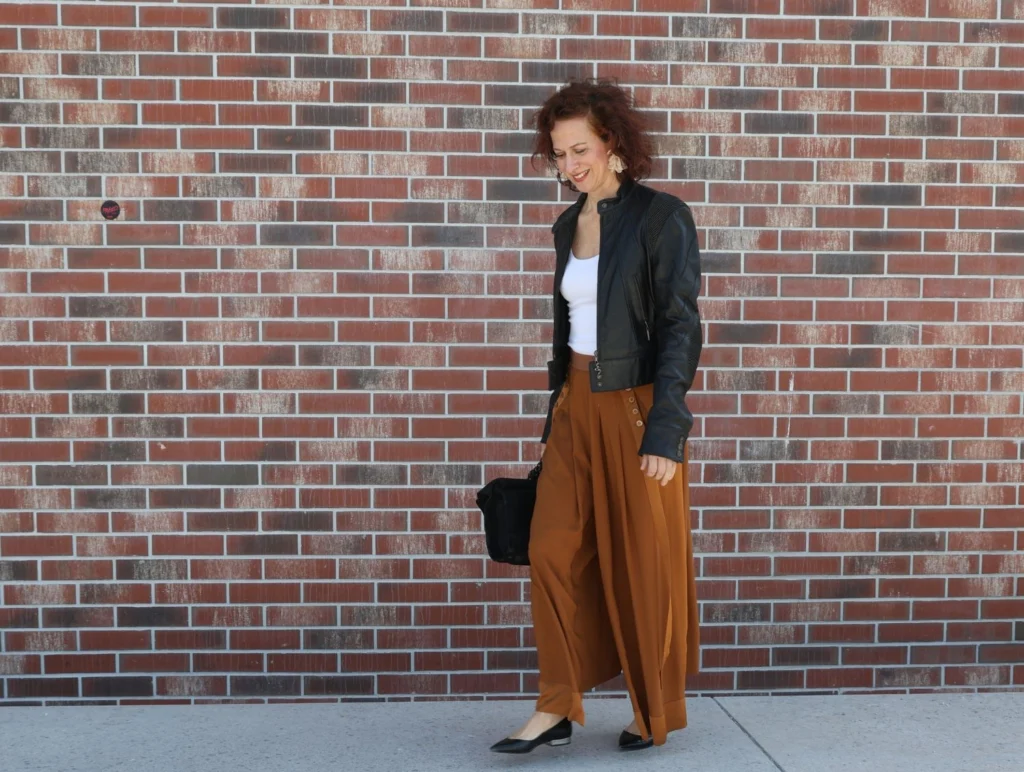 nika veger v nežno rabljenih oblačilih second hand 2nd chance