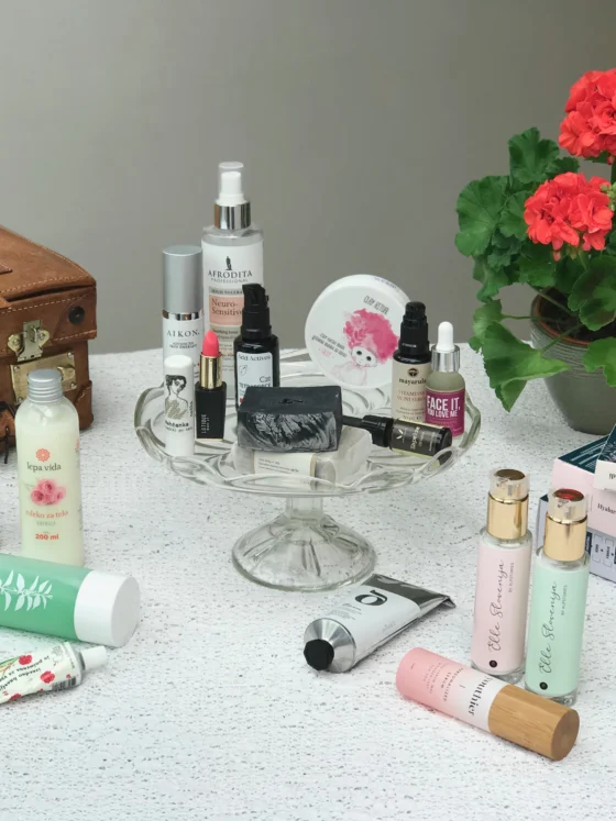ELLE Beauty Awards Slovenija 2026: med prestižem, trendi in vprašanjem, komu beauty industrija daje glas