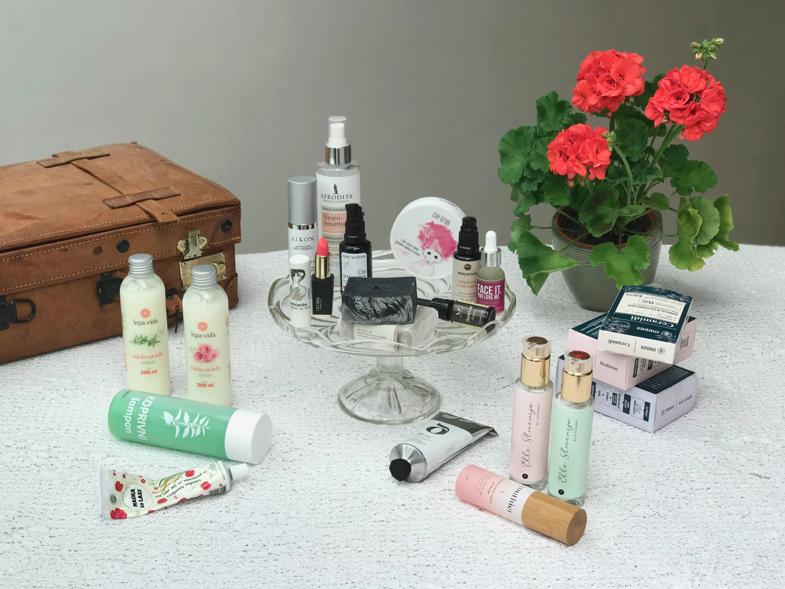 ELLE Beauty Awards Slovenija 2026: med prestižem, trendi in vprašanjem, komu beauty industrija daje glas