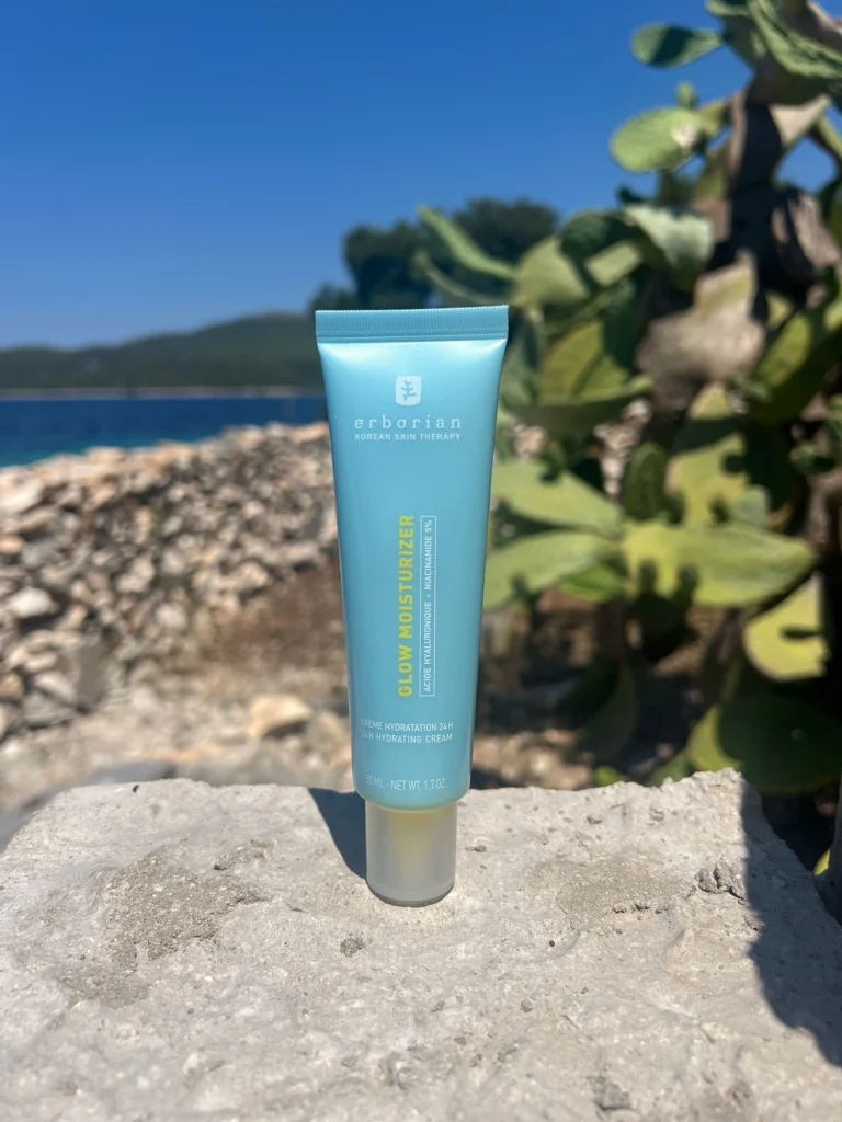 Erborian Water Glow vlažilna krema za sijočo kožo
